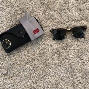 Ray-Ban Clubmaster Tortoise Shell Sunglasses